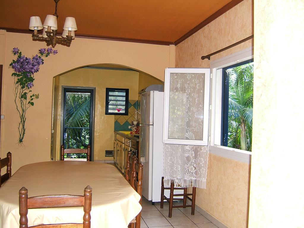 Holiday Home La Caverne Des Hirondelles Сен-Жозеф Экстерьер фото